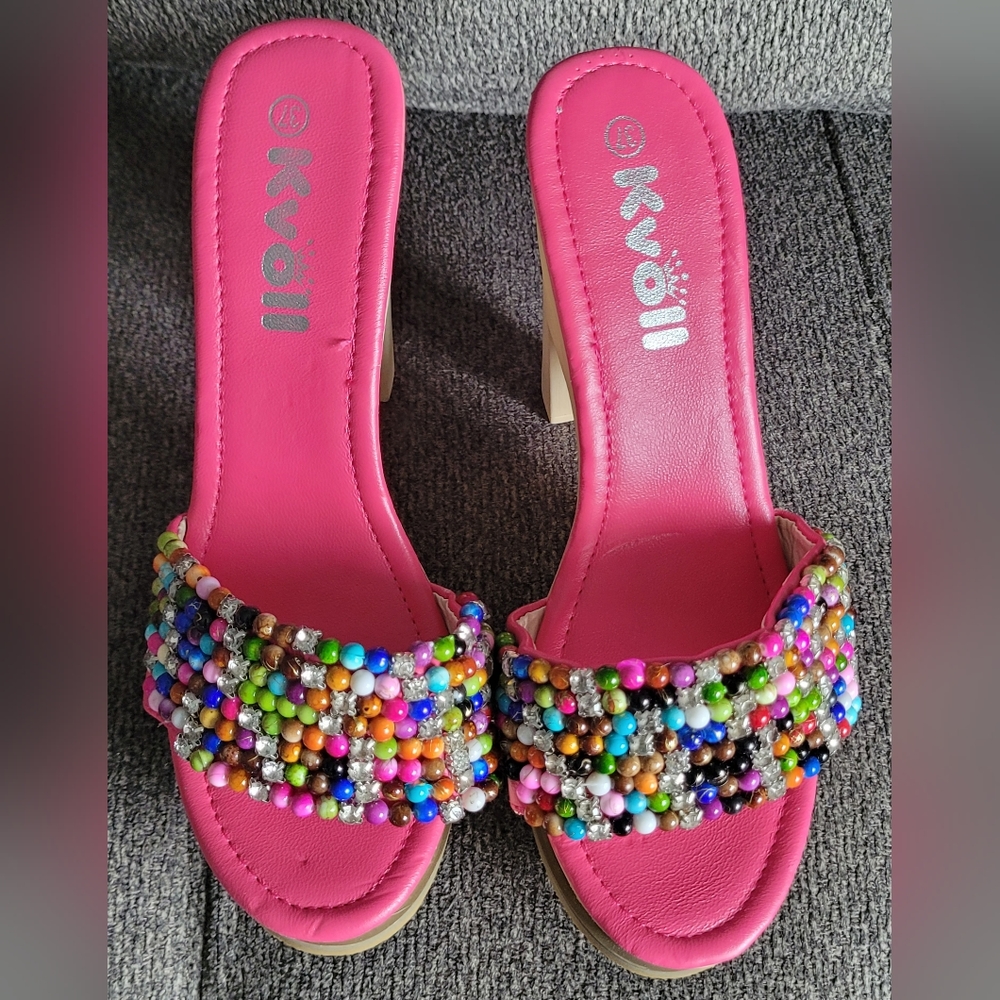 Kvoll hot pink heels in size 37.